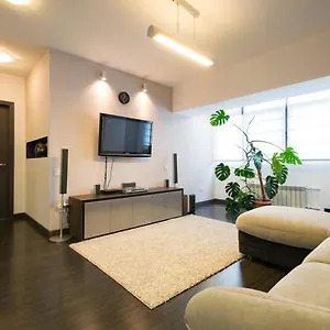 https://nadezhda-apartment-on-nauryzbay-batyr-37.hotels-of-almaty.com